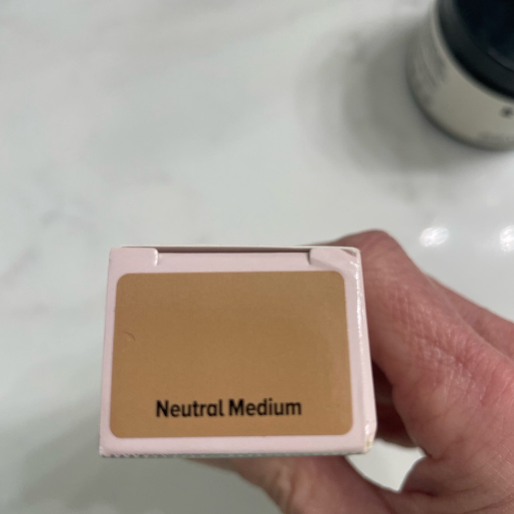 Never opened “It full coverage color correcting” makeup. - Picture 4 of 5